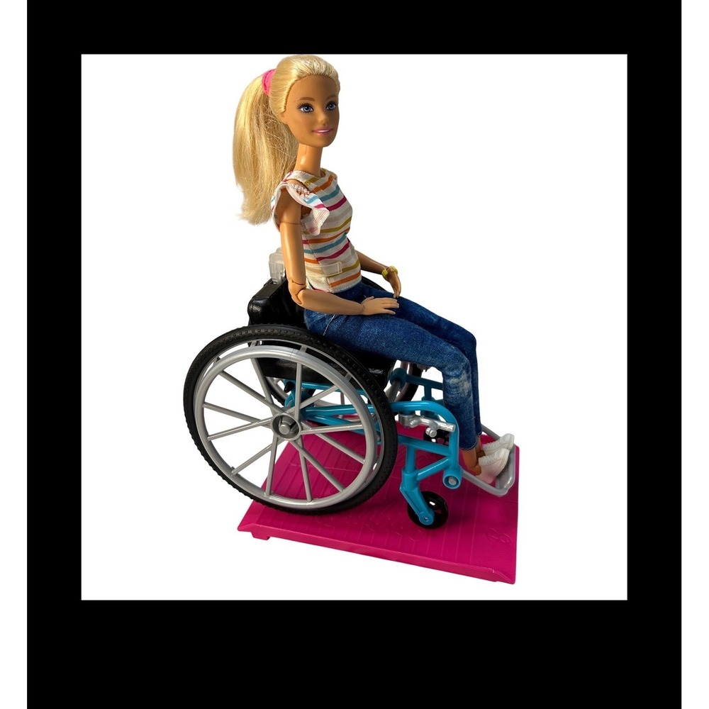 Mattel Barbie Fashionistas Doll n Wheelchair with Ramp GGL22 Made to Move Blonde